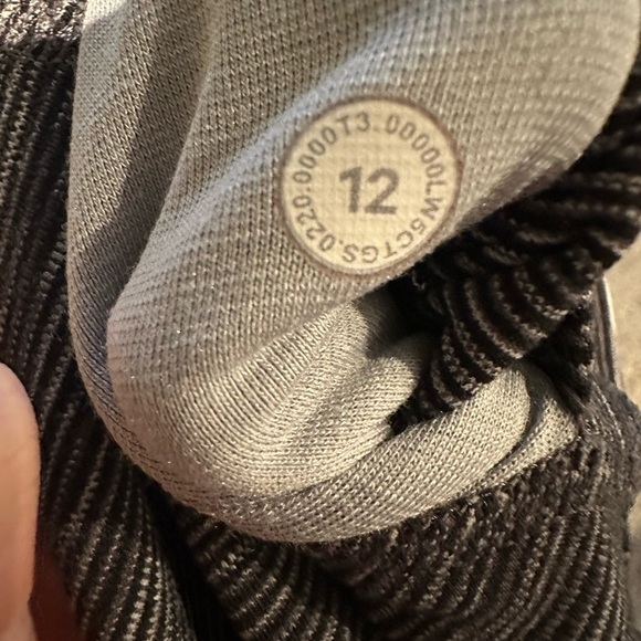 LULULEMON Align Pant 28" in Wee Are From Space Dark Carbon Ice Grey Nulu Size 12 - Picture 6 of 7